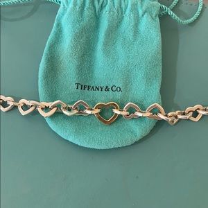 Intertwined heart bracelet